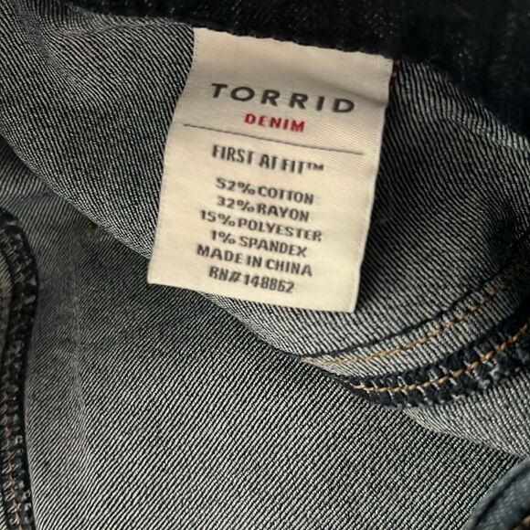 Torrid Women's Blue Jeans Jeggings - Picture 7 of 7